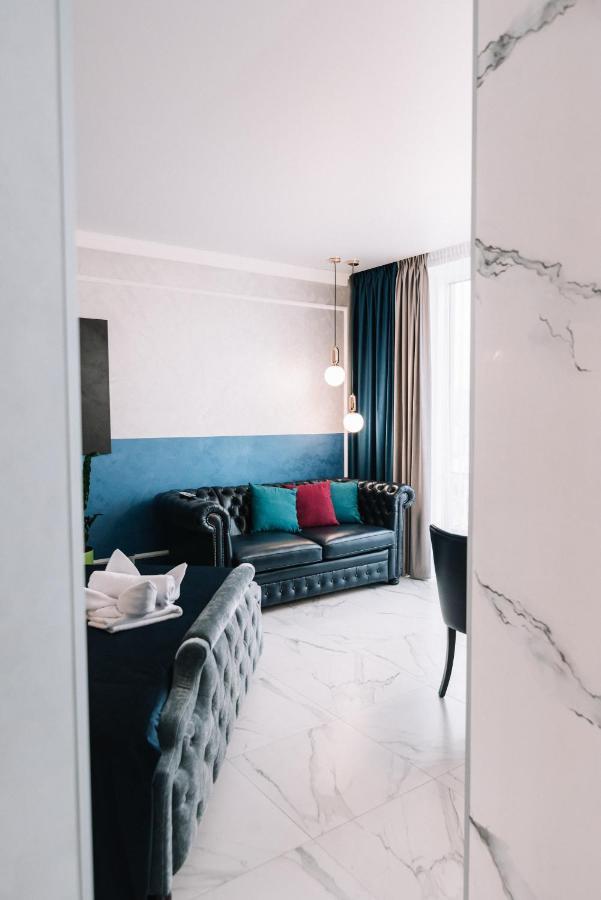 Royal Tower Vip Smart Apartments 3 Kiev Exterior foto