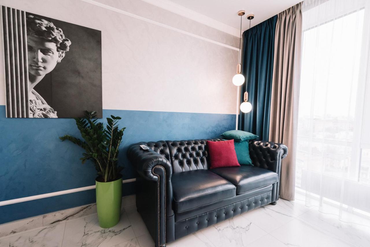 Royal Tower Vip Smart Apartments 3 Kiev Exterior foto